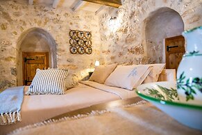 Dandy Villas Tower-Built in 17th century