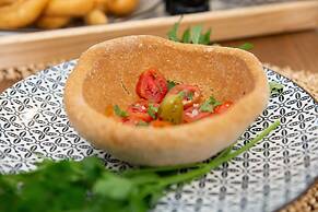 Dandy Villas Tower-Built in 17th century