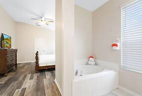 South Facing Pool 4 Bedroom 3 Bath Villa 4 Villa by RedAwning