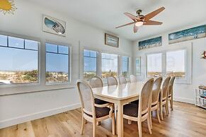 Dog Friendly Beachfront Condo, Direct Access to Beach by RedAwning