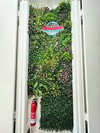 Entire Unit-5min to M&TBank Camden Yards