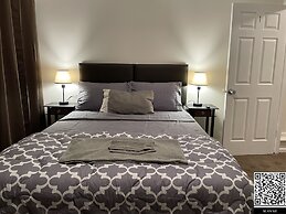 Entire Unit-5min to M&TBank Camden Yards