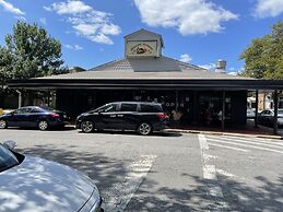 Entire Unit-5min to M&TBank Camden Yards