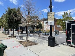 Entire Unit-5min to M&TBank Camden Yards