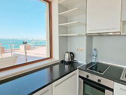 Marty's Beachfront Apartments
