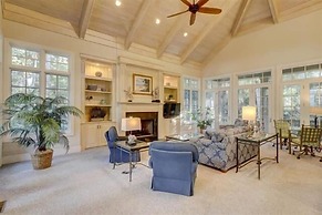 5 Laughing Gull at The Sea Pines Resort