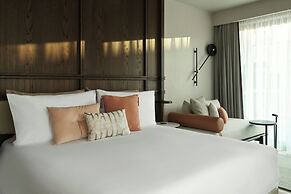 MonAsty, Thessaloniki, Autograph Collection