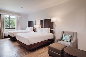 Comfort Inn & Suites Tobago