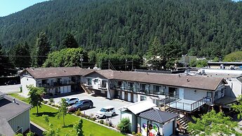 Harrison Grand Motel LTD.
