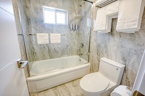 Harrison Grand Motel LTD.