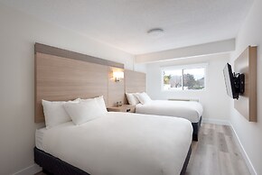 Harrison Grand Motel LTD.