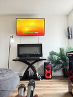 Downtown Loft - Close to Topgolf, Horseshoe Casino, UM Baltimore