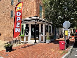 Downtown Loft - Close to Topgolf, Horseshoe Casino, UM Baltimore