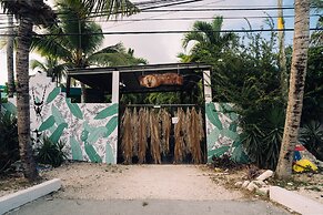 Hostel Oryx Tulum