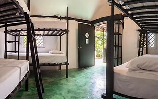 Hostel Oryx Tulum