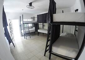Hostel Oryx Tulum