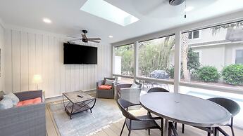 9 Sandhill Crane at Sea Pines Resort