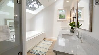 9 Sandhill Crane at Sea Pines Resort