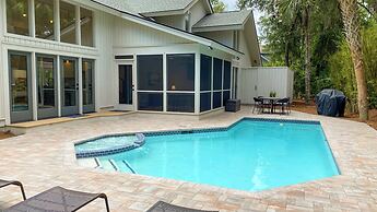 9 Sandhill Crane at Sea Pines Resort