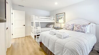 9 Sandhill Crane at Sea Pines Resort