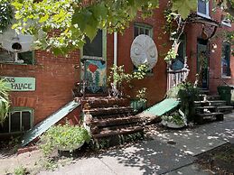 Downtown Suite - Close to Topgolf, Horseshoe Casino, UM Baltimore