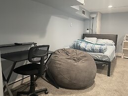 Downtown Suite - Close to Topgolf, Horseshoe Casino, UM Baltimore