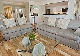 16 Mizzenmast Court at The Sea Pines Resort