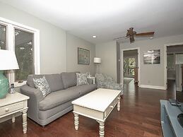 17 South Live Oak at The Sea Pines Resort