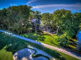 17 South Live Oak at The Sea Pines Resort