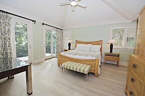 20 Oyster Catcher at The Sea Pines Resort