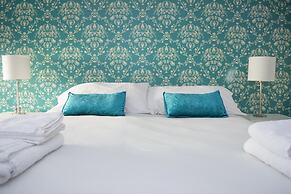 Departamentos Illia By Lugar