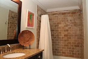 210 Twin Oaks at The Sea Pines Resort