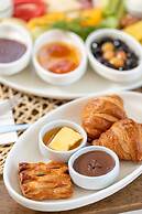 Cumbalıca Beach Hotel