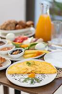 Cumbalıca Beach Hotel