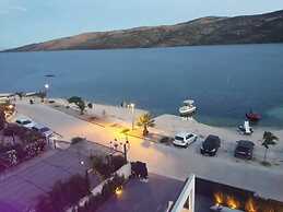 2-bed Apartment in Poljica Straight on Beach