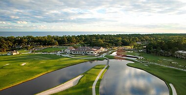 1099 Harbour South Club at The Sea Pines Resort