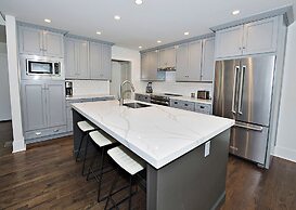 1255 Harbour Town Club at The Sea Pines Resort