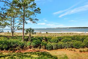1829 Beachside Tennis at The Sea Pines Resort