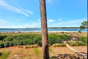 1829 Beachside Tennis at The Sea Pines Resort