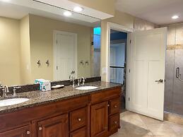 2437 Inland Harbour at The Sea Pines Resort