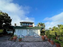 Serena Boutique Hotel