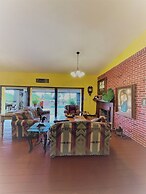 Serena Boutique Hotel