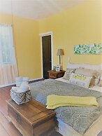 Serena Boutique Hotel