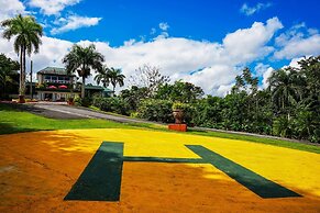 Serena Boutique Hotel