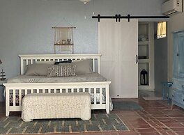 Serena Boutique Hotel