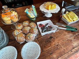 Serena Boutique Hotel