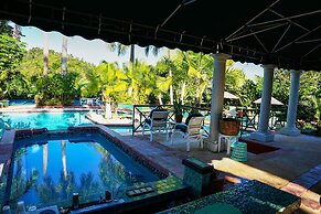 Serena Boutique Hotel