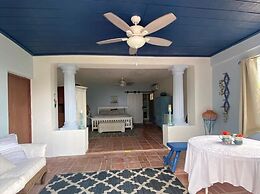 Serena Boutique Hotel