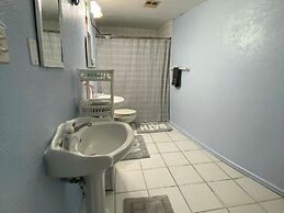 Serena Boutique Hotel