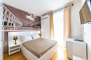 Riva City Rooms